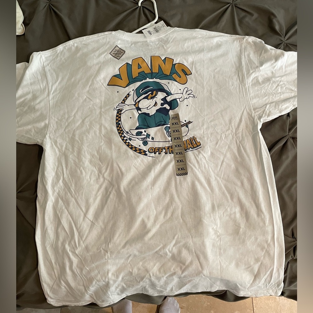 Vans White T-Shirt - Picture 4 of 5